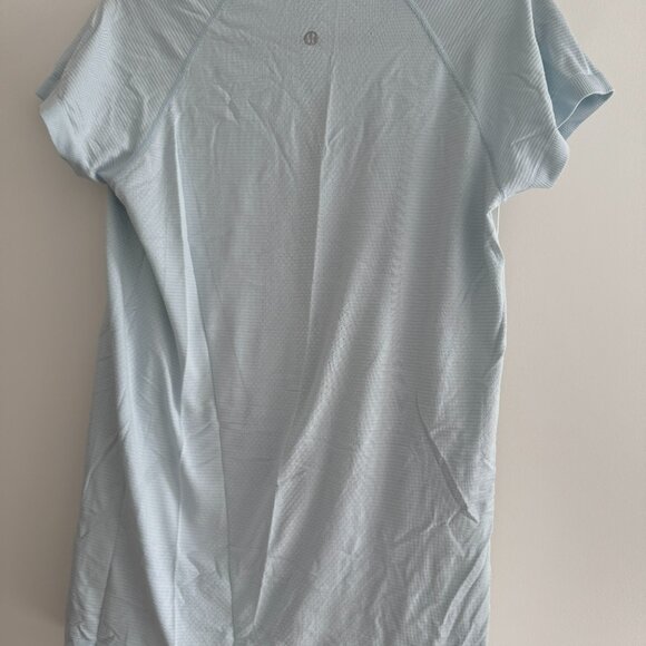 Lululemon Swiftly Tech Short Sleeve - Picture 3 of 3